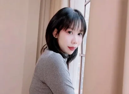 Em gái muốn quan hệ muốn thuê nhà rồi địt với chủ ngay